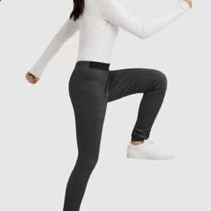 Kit and Ace  Pencil Me In Legging Heathered Gray